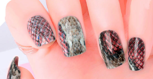 Snakeskin Candied Nails