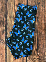 Bright Blue Butterfly Sport Pocket Capri Leggings